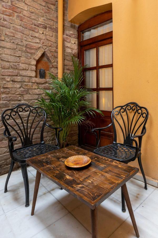Ferienwohnung 9 Pera Istanbul Exterior foto